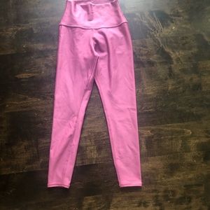 ALO Yoga High-Waist Leggings in Pink